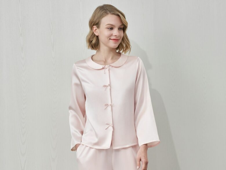 更年期の汗臭・睡眠改善に効くピンクシルクパジャマ。COCOSILK25匁のサラサラ感